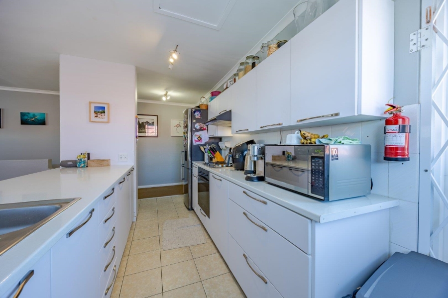 3 Bedroom Property for Sale in Muizenberg Western Cape